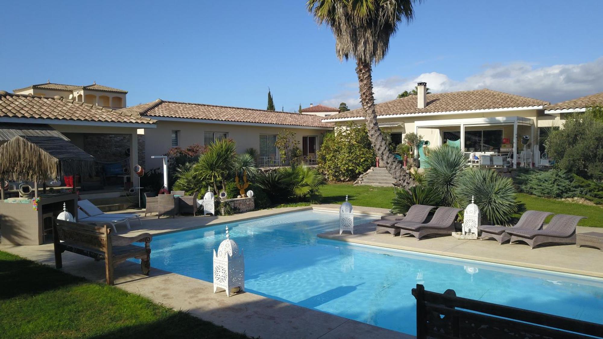 Escapades Lointaines Bed & Breakfast Perpignan Ngoại thất bức ảnh