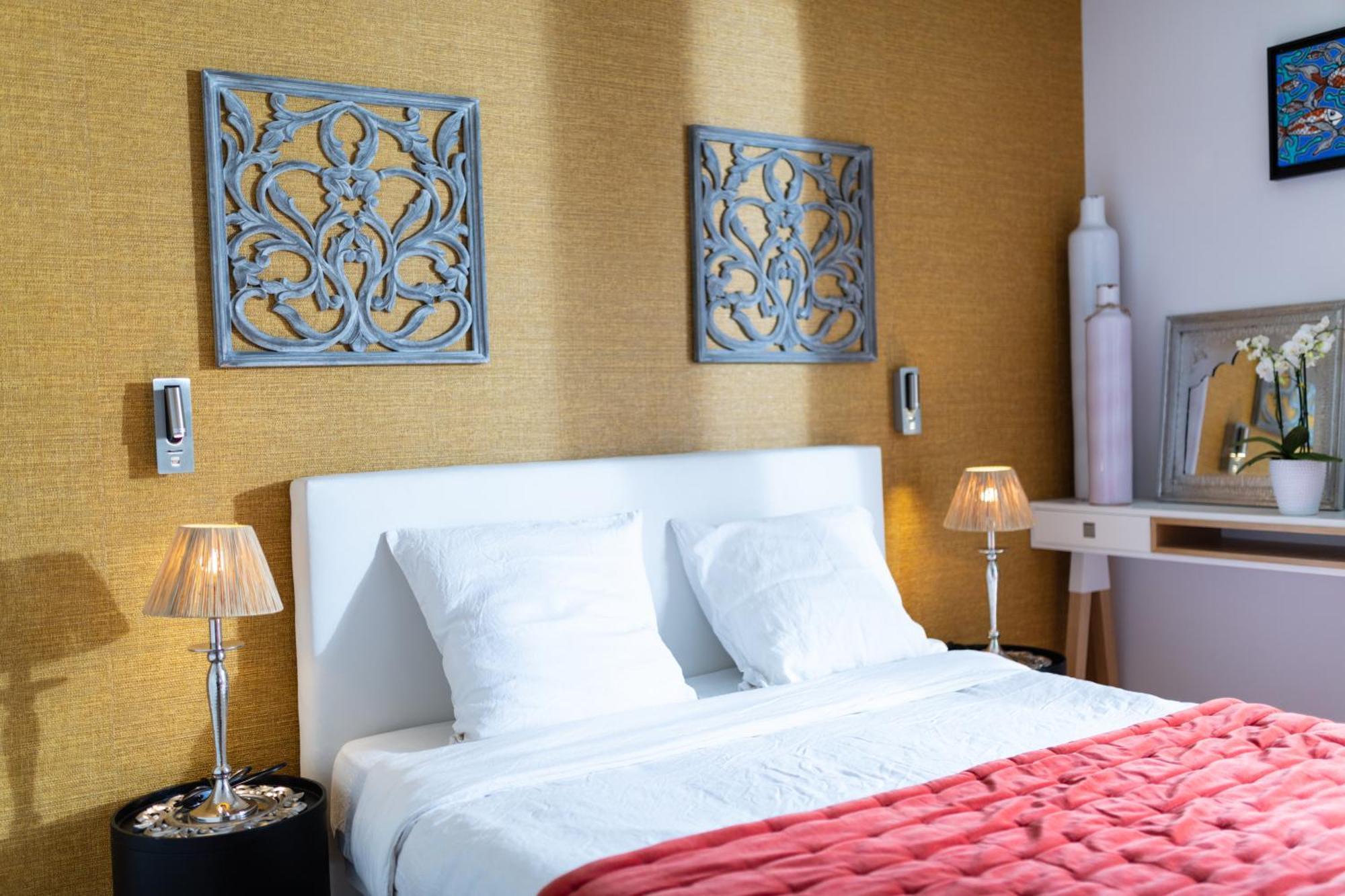 Escapades Lointaines Bed & Breakfast Perpignan Ngoại thất bức ảnh