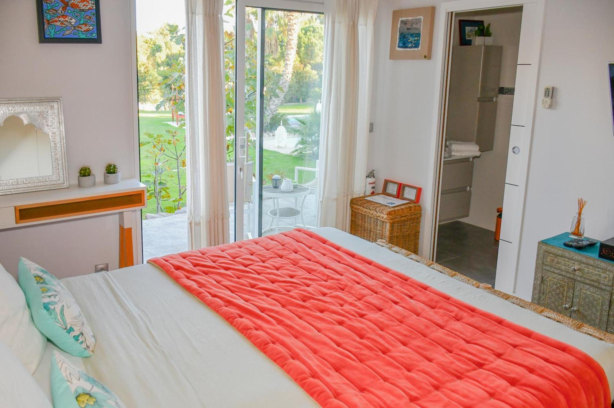 Escapades Lointaines Bed & Breakfast Perpignan Ngoại thất bức ảnh